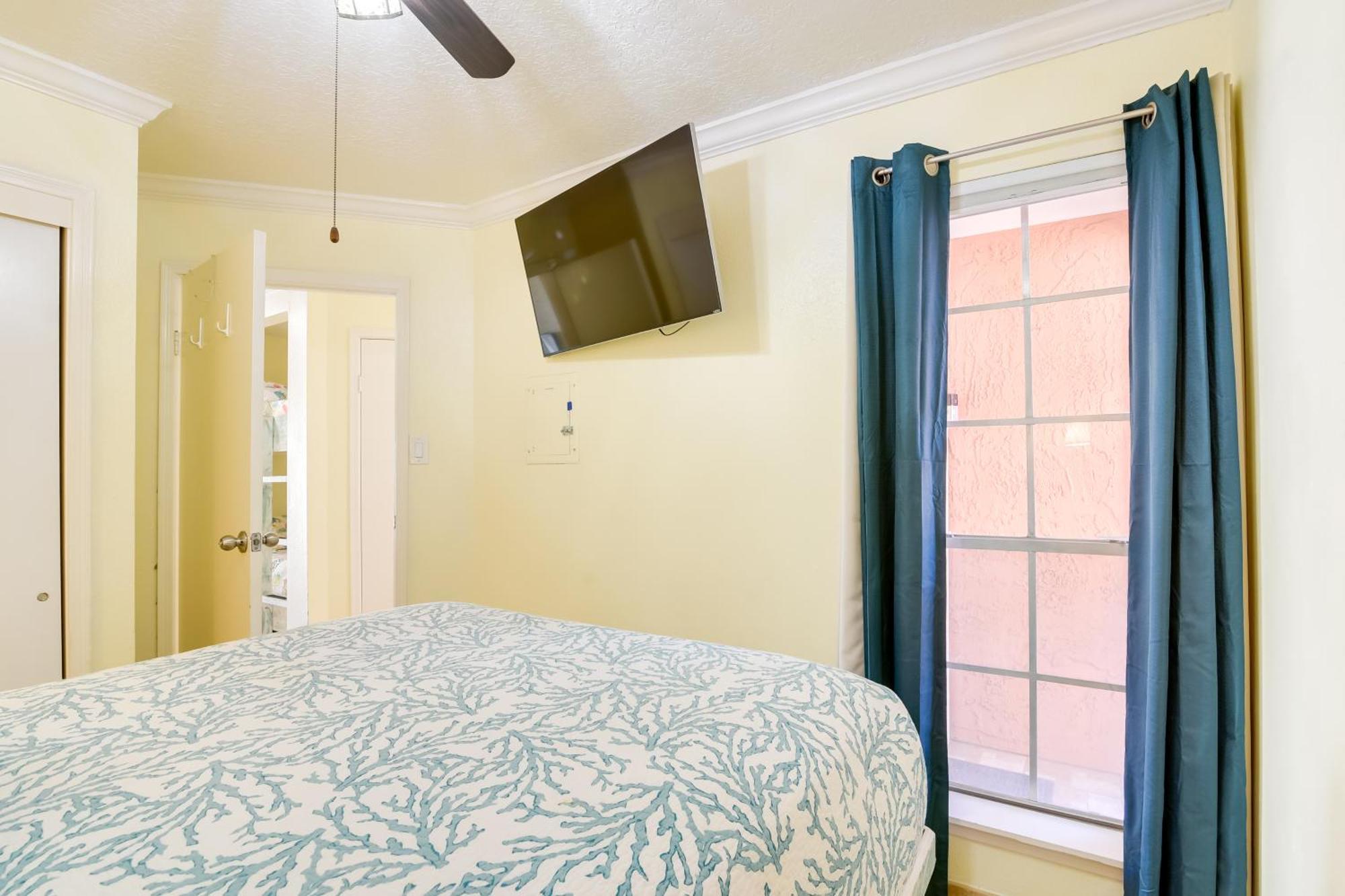 Coastal Galveston Condo Walk To Shoreline! Екстериор снимка